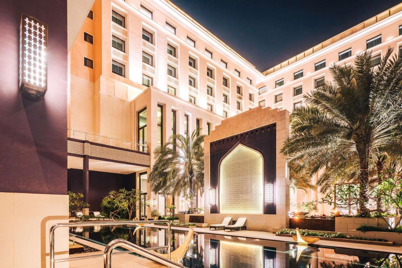 Radisson Collection Muscat, Hormuz Grand Hotel Exterior photo The Ritz-Carlton, DIFC