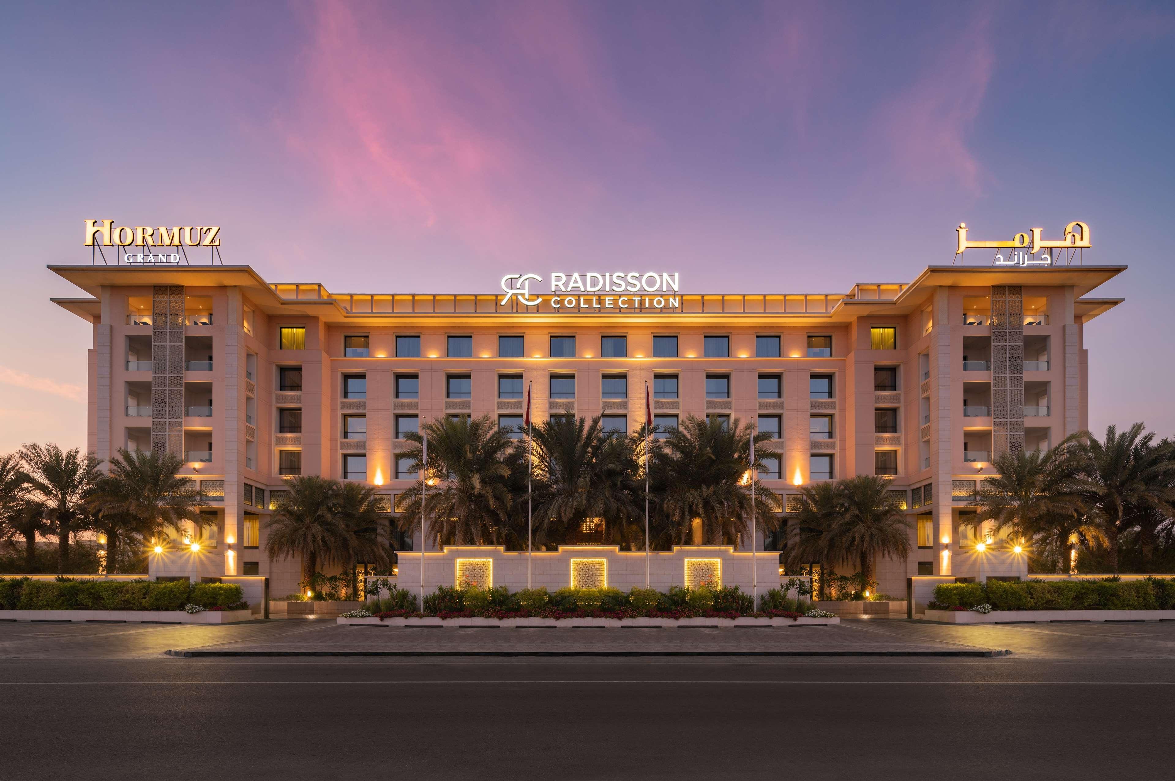 Radisson Collection Muscat, Hormuz Grand Hotel Exterior photo Radisson Hotel, Al Qusais, Dubai